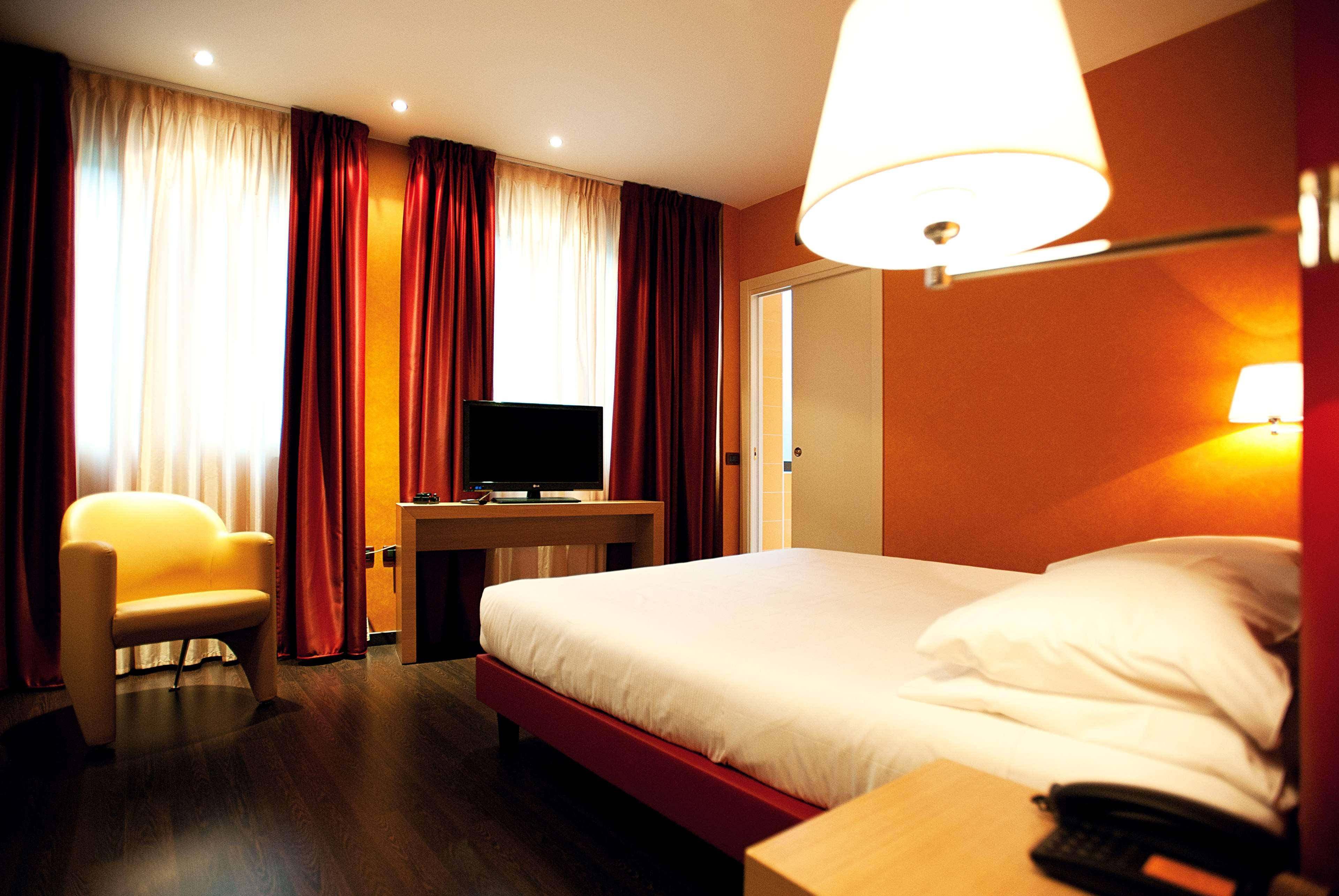 Best Western Hotel Piemontese Bergamo Luaran gambar